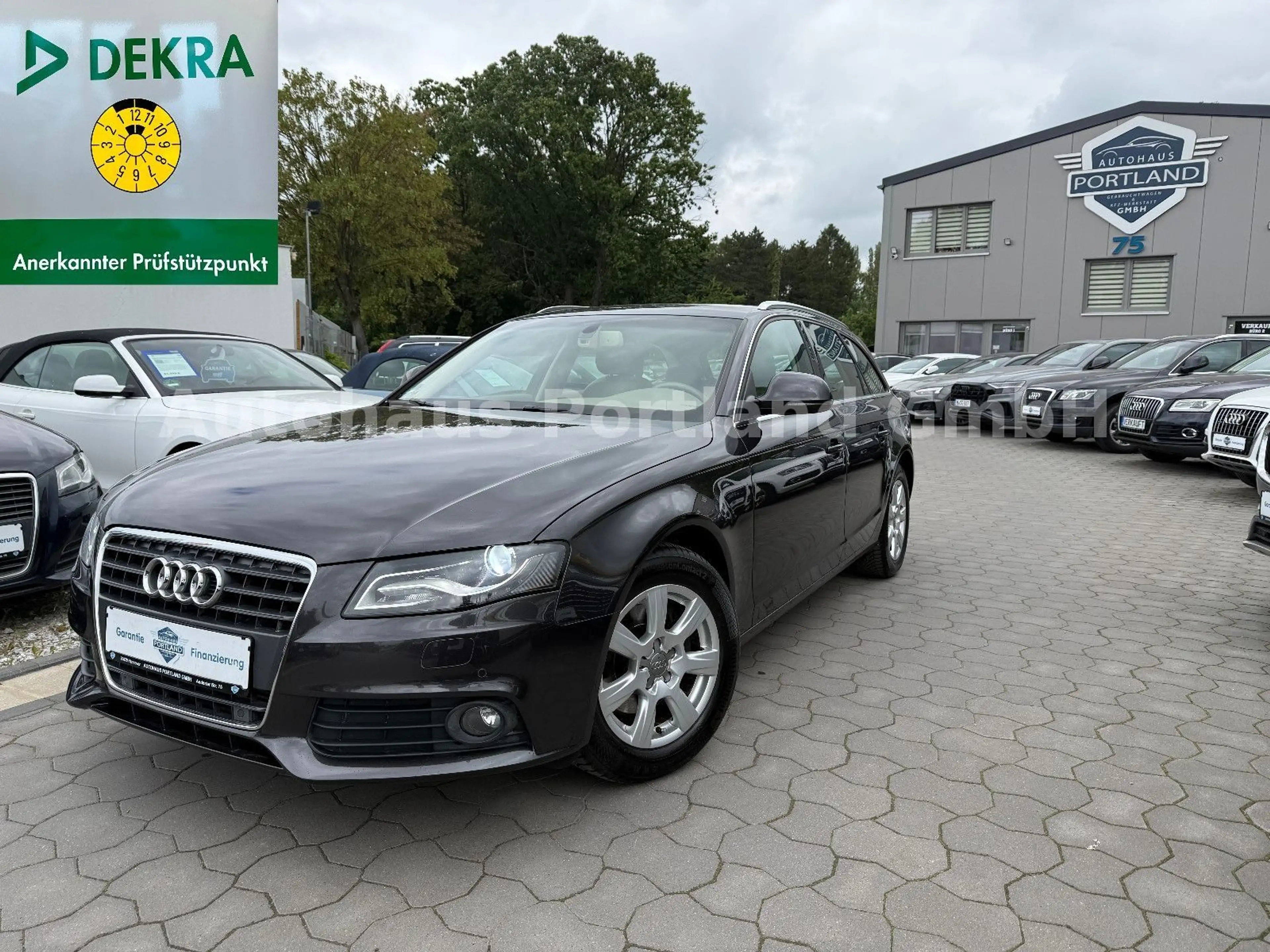 Audi A4 Avant Ambiente Aut./S-Heft/Xenon/AHK/PDC