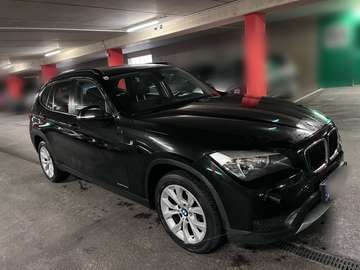 X1 xDrive18d Österreich Paket