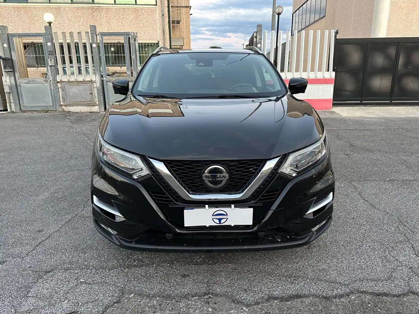 Nissan Qashqai 1.3 DIG-T 140 CV N-Connecta Nero - 2