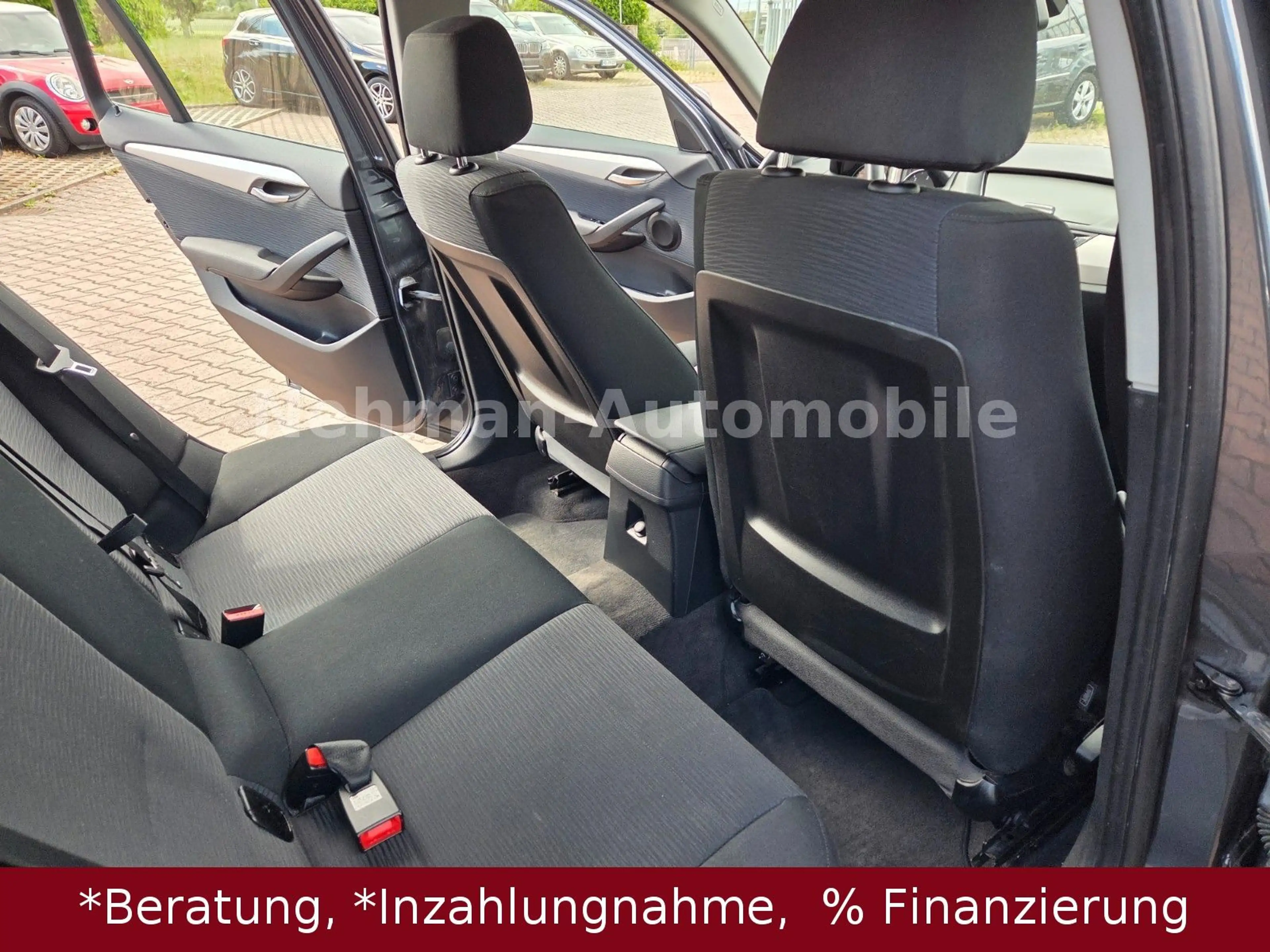 BMW X1 16 d sDrive — photo 14