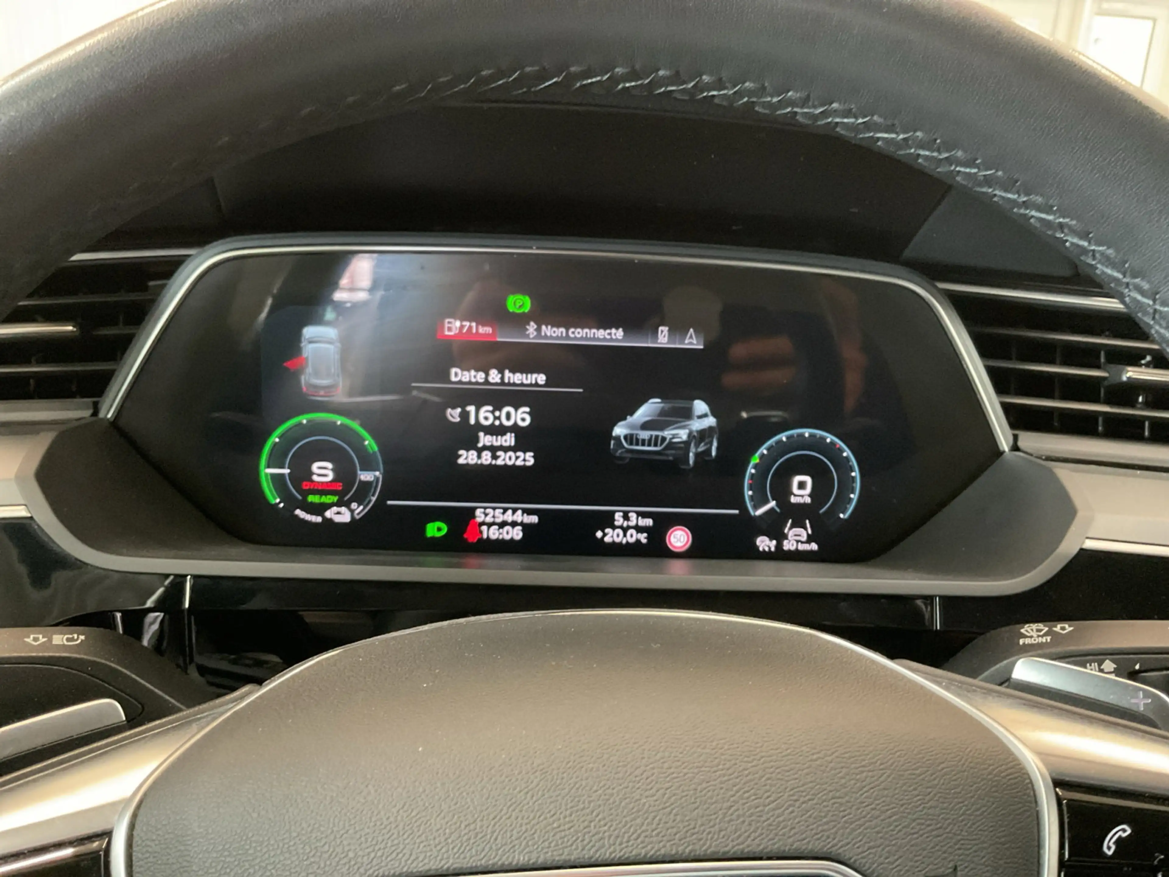 Audi e-tron Advanced 55 quattro 408 PK / Leder / ACC / Apple Carplay — photo 14