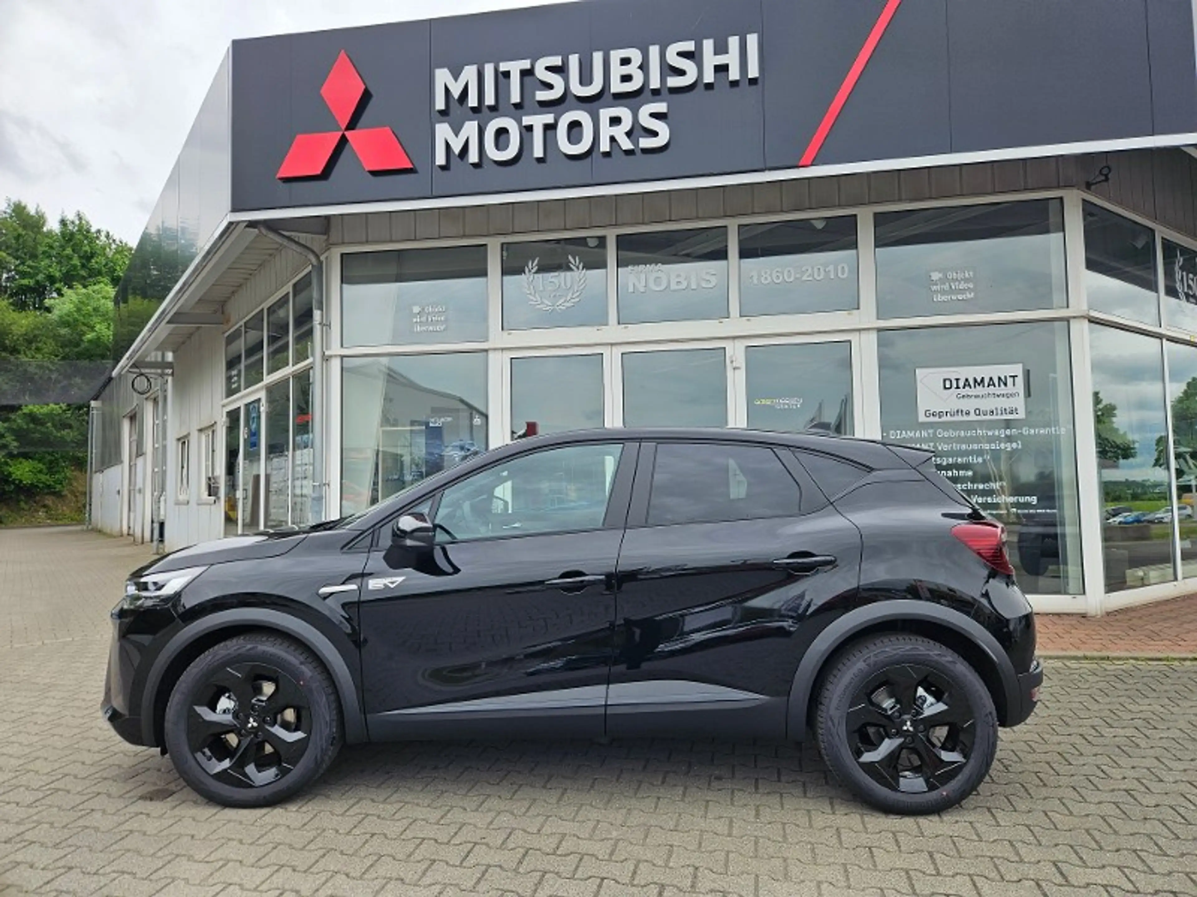 Mitsubishi ASX 1.8 Hybrid Black — photo 11