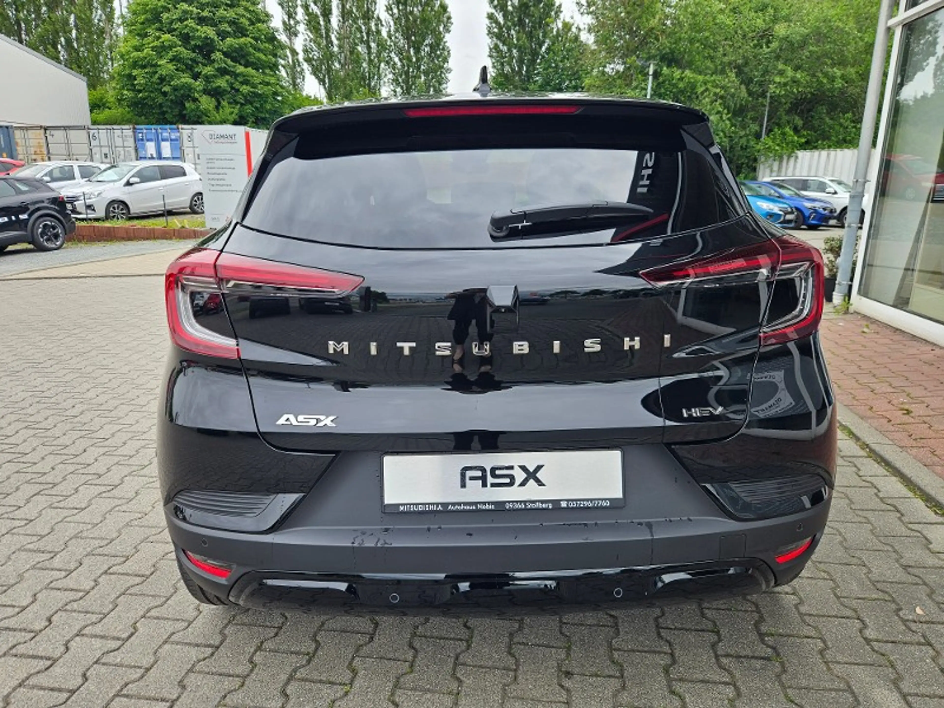 Mitsubishi ASX 1.8 Hybrid Black — photo 4