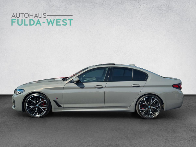 BMW 550 i xDrive Laser GSD Standheiz. DrivAssistProf — photo 3