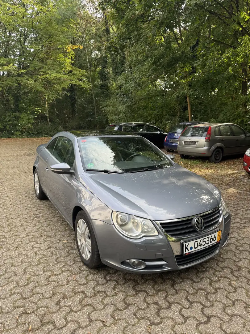 Volkswagen Eos 1.4 TSI Individual 1 Hand TÜV bis 09.2027 Grau - 1