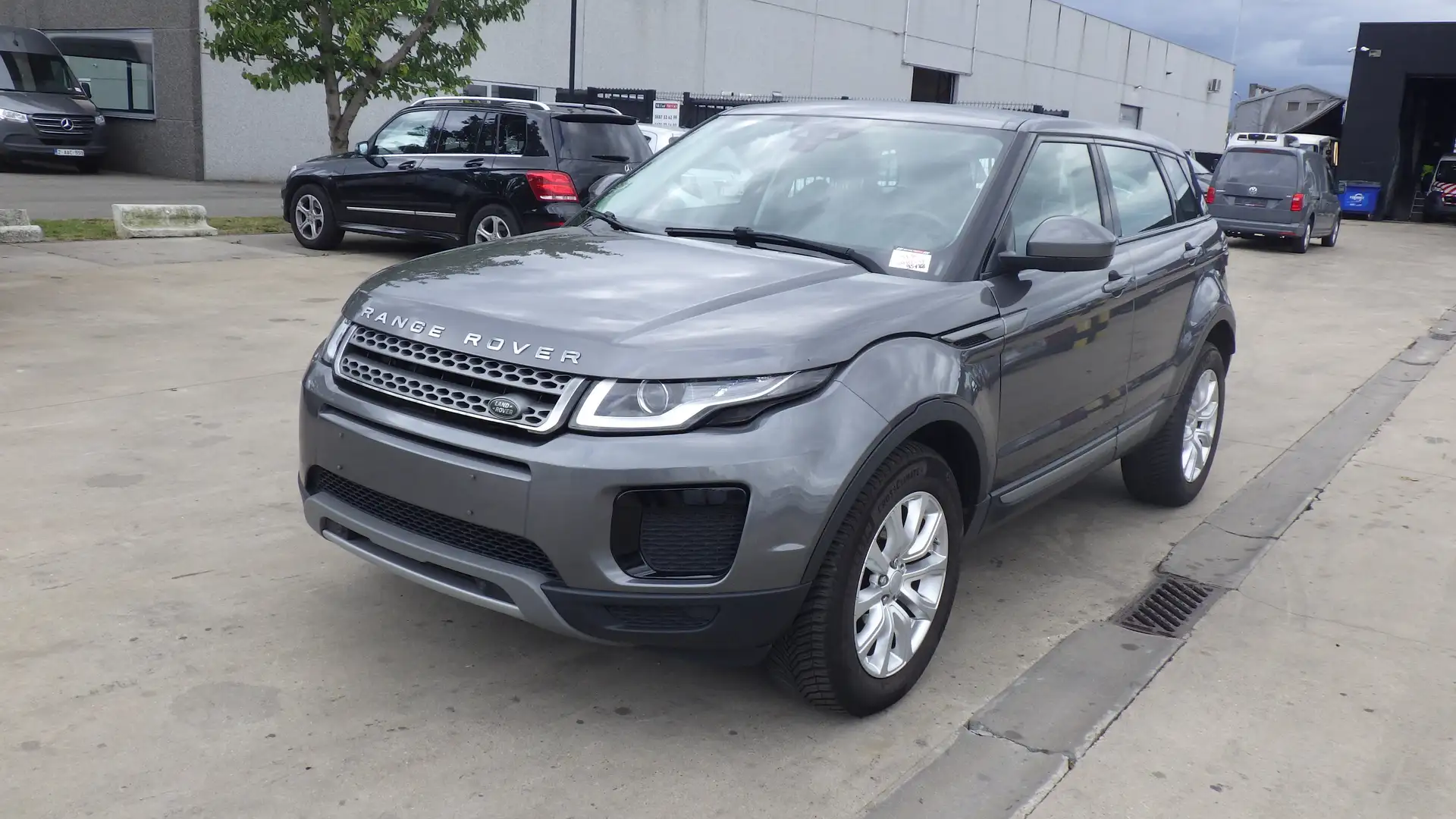 Land Rover Range Rover Evoque ( Stock ID 95188) Grau - 1