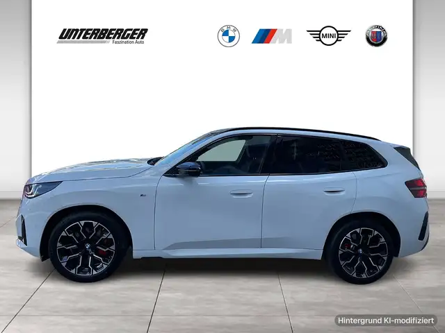 BMW X3 M view 3