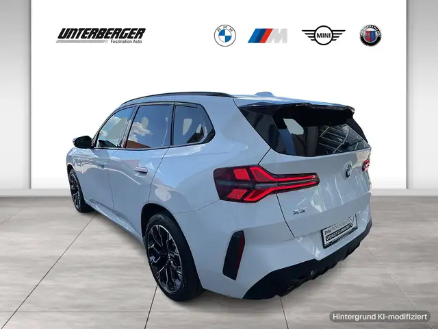 BMW X3 M view 4