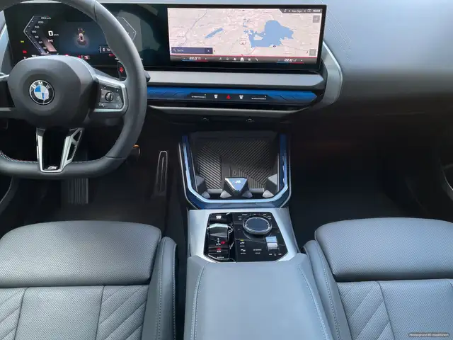 BMW X3 M view 7