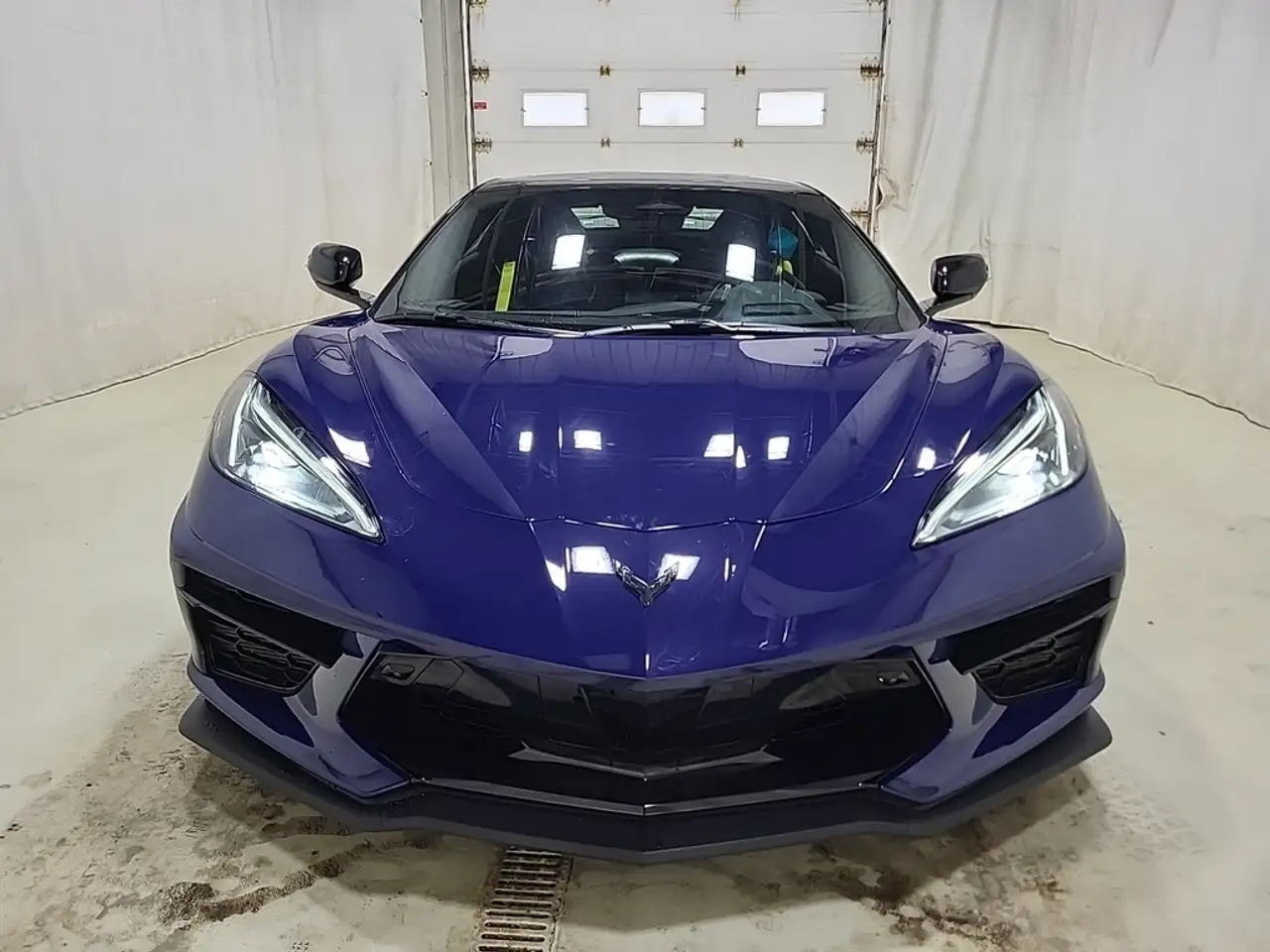 Chevrolet Corvette снимка Chevrolet Corvette