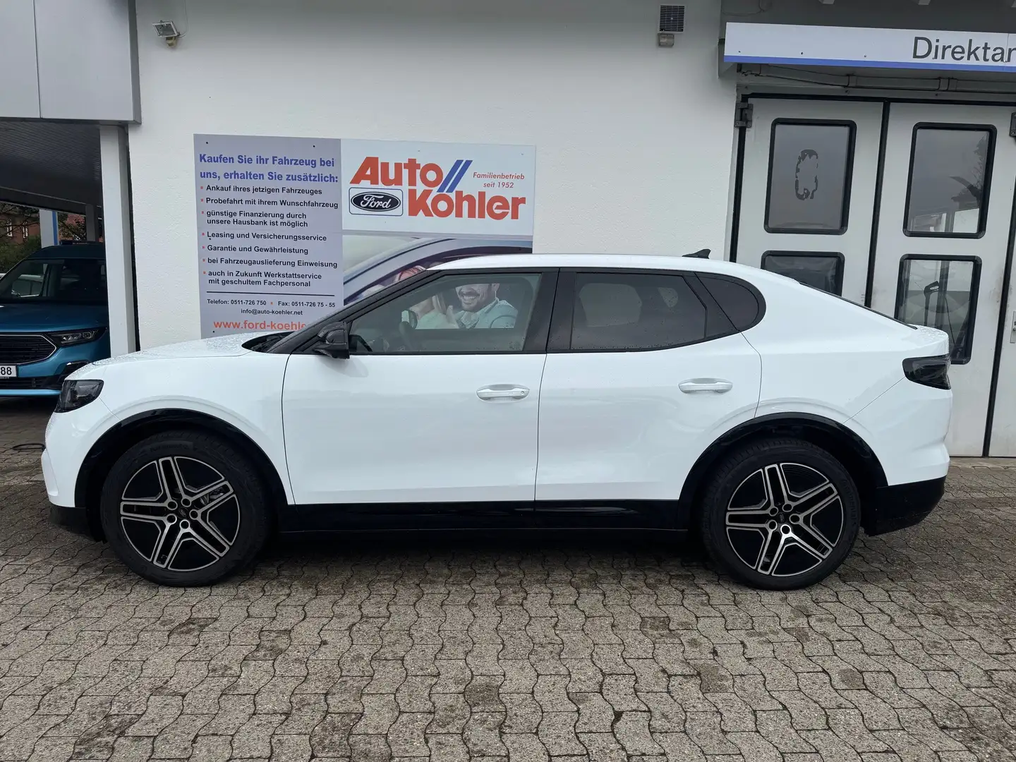 Ford Capri 210kW RWD Premium (sehr viele Extras) Blanc - 2
