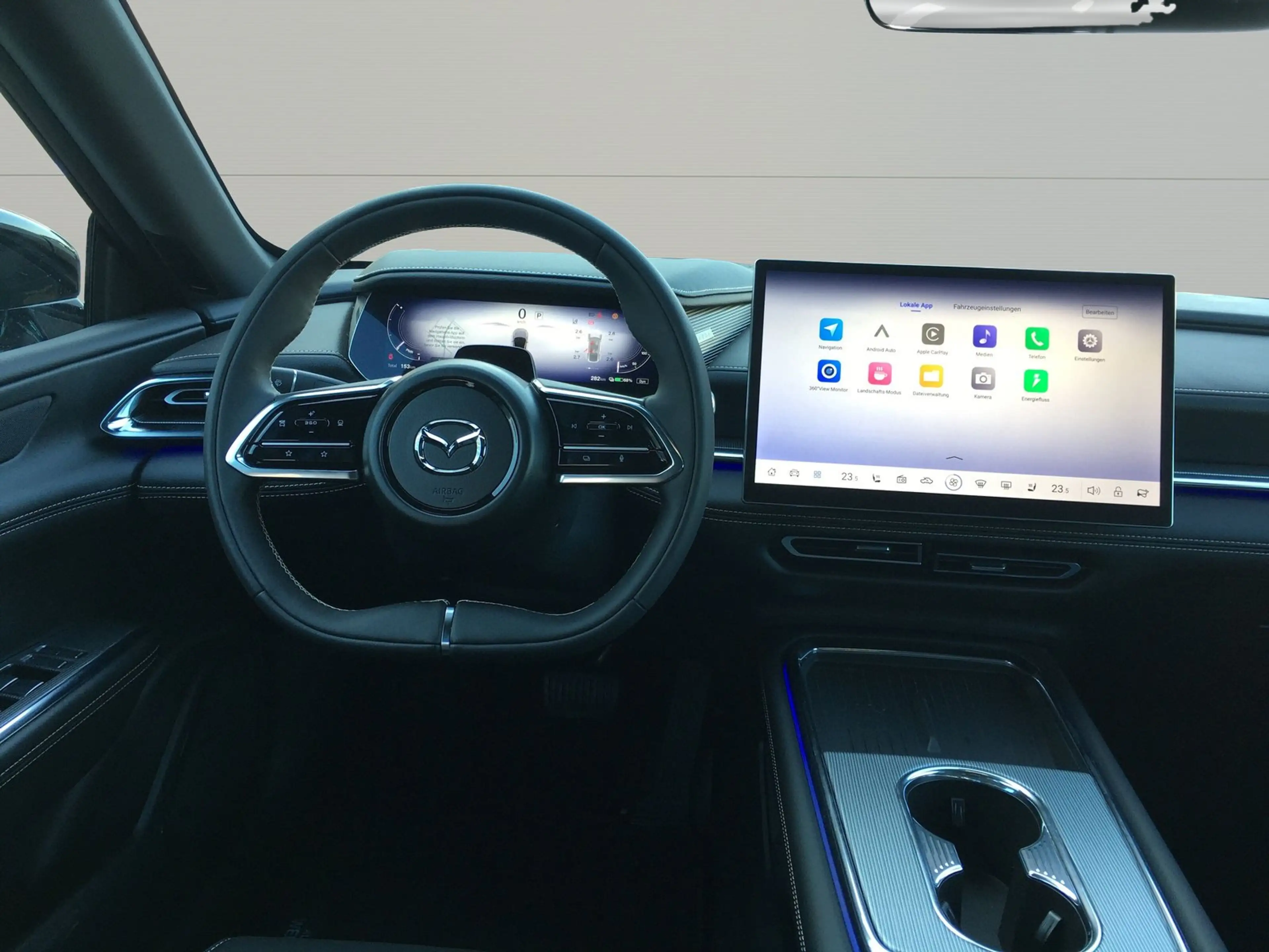 Mazda 6e 6e EV Takumi-PANORAMADACH-360°KAMERA-LEDER-NAVI — photo 5