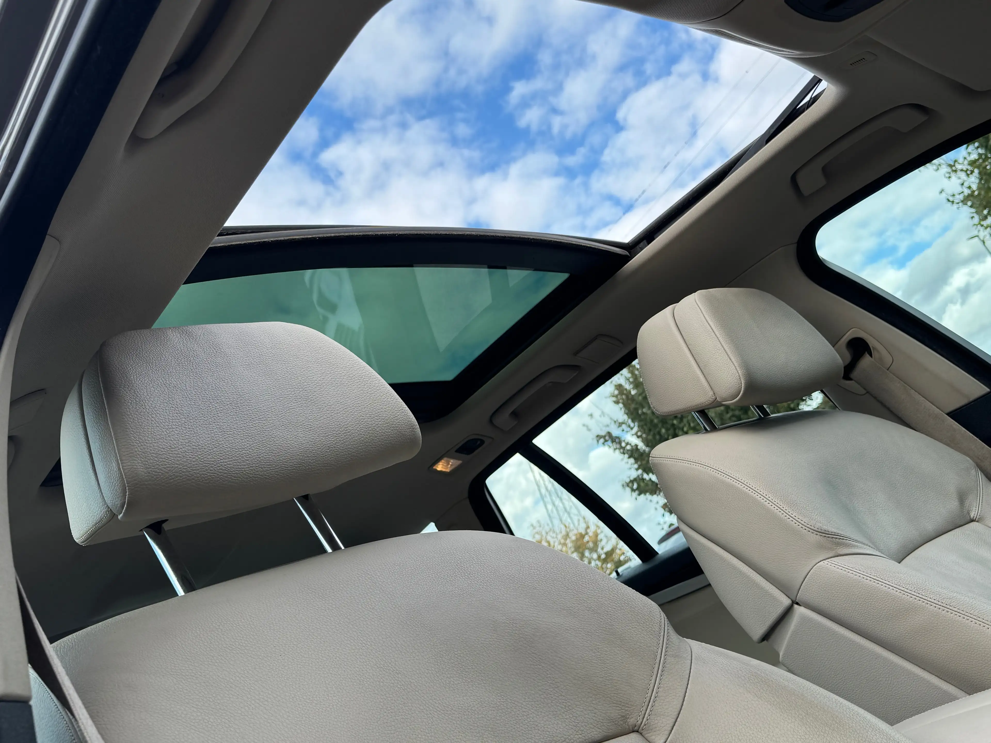 BMW 525 dA / BOITE AUTO / BREAK / FULLOPTIONS / XENON / PANO / — photo 11