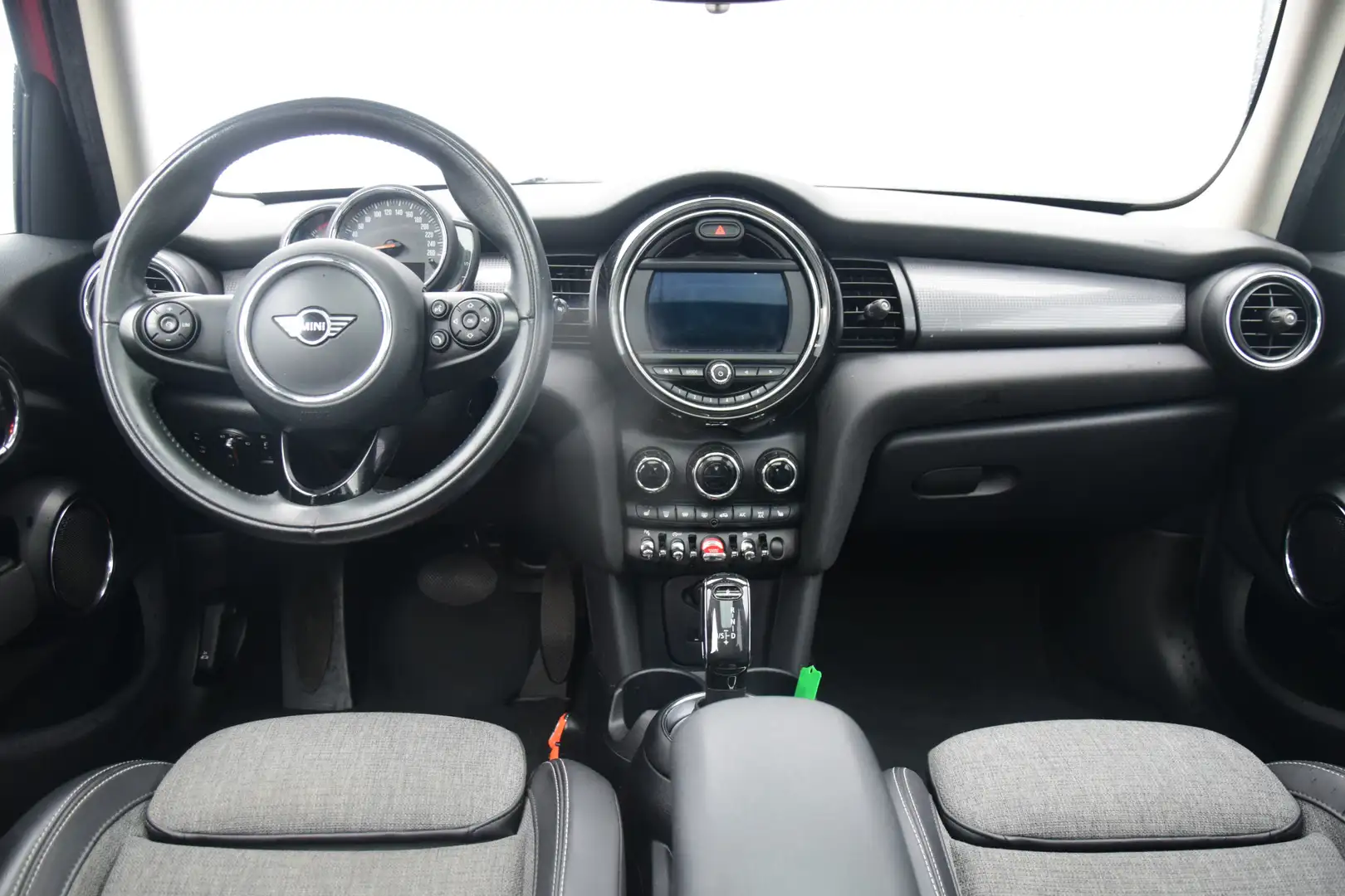 MINI Cooper Mini 1.5 Automaat Pepper Pano/dak Led Sportstoelen Rot - 2