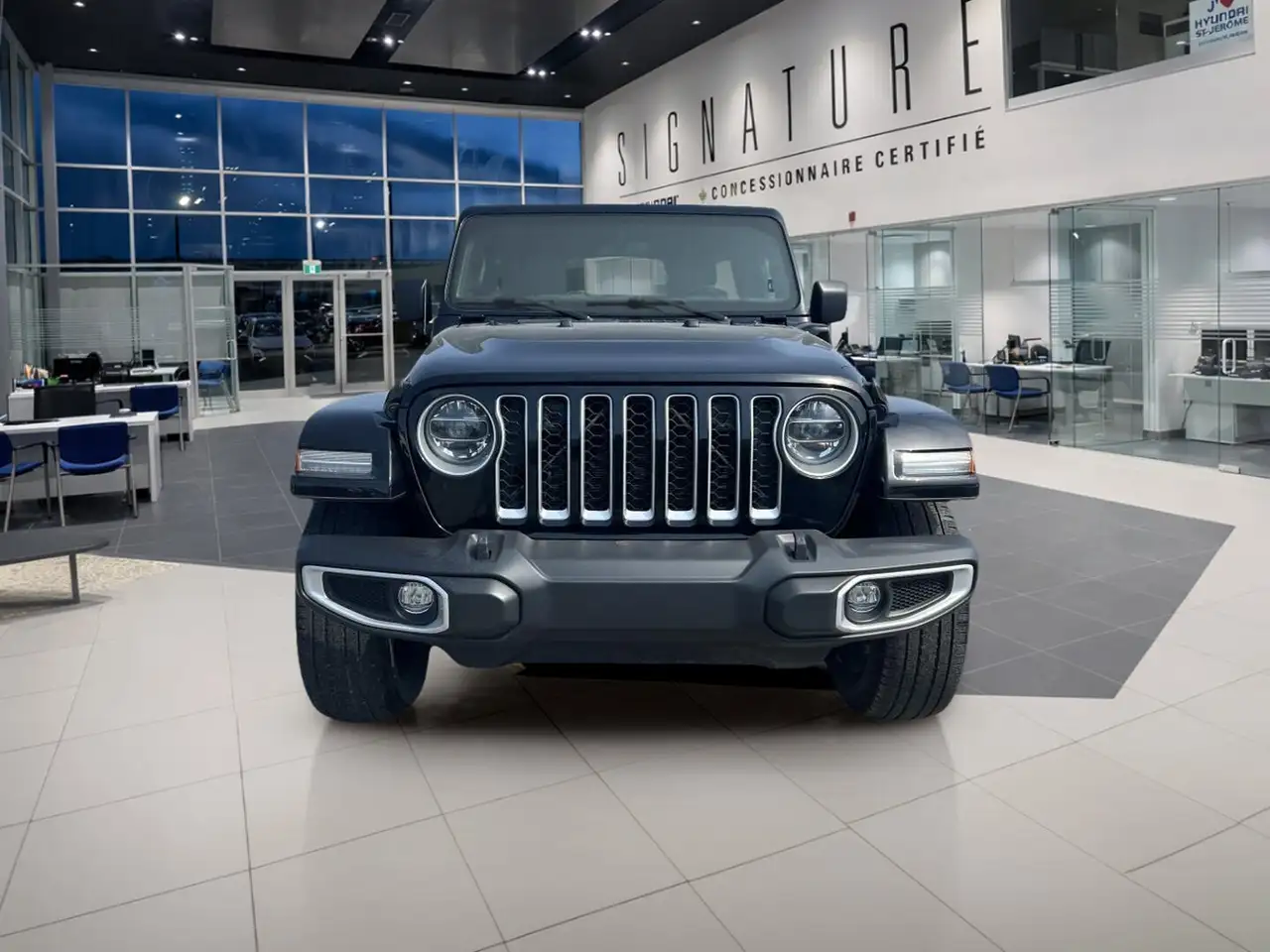 Jeep Wrangler photo Jeep Wrangler
