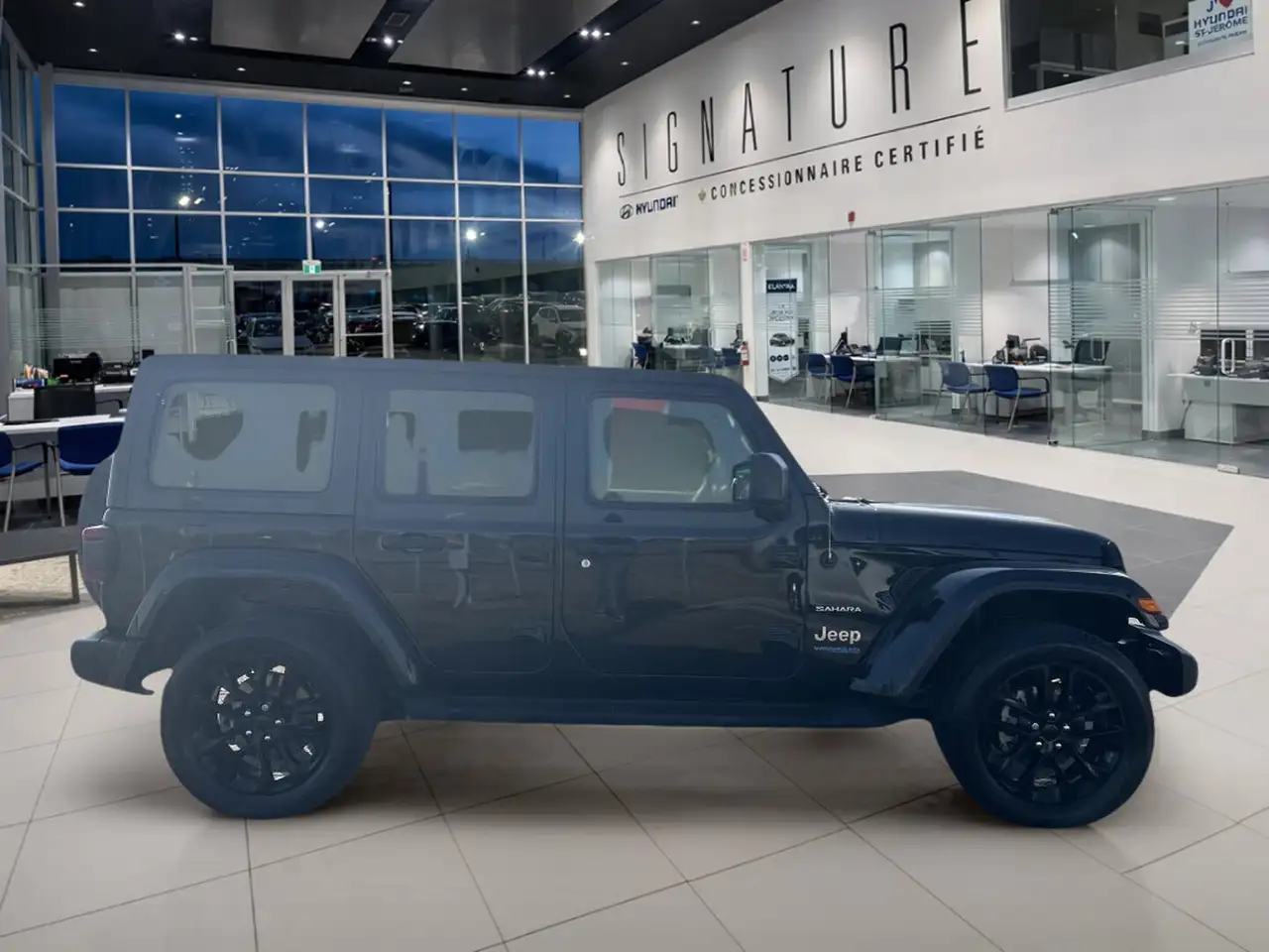 Jeep Wrangler photo Jeep Wrangler