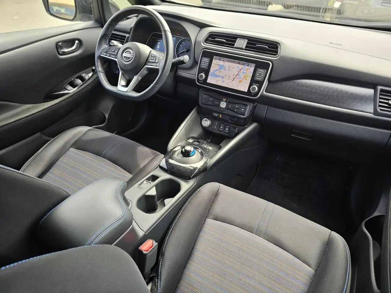 Nissan Leaf fotografie Nissan Leaf