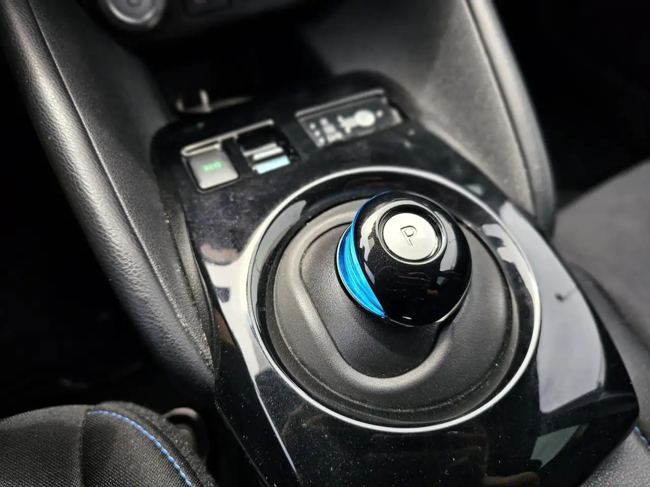 Nissan Leaf fotografie Nissan Leaf