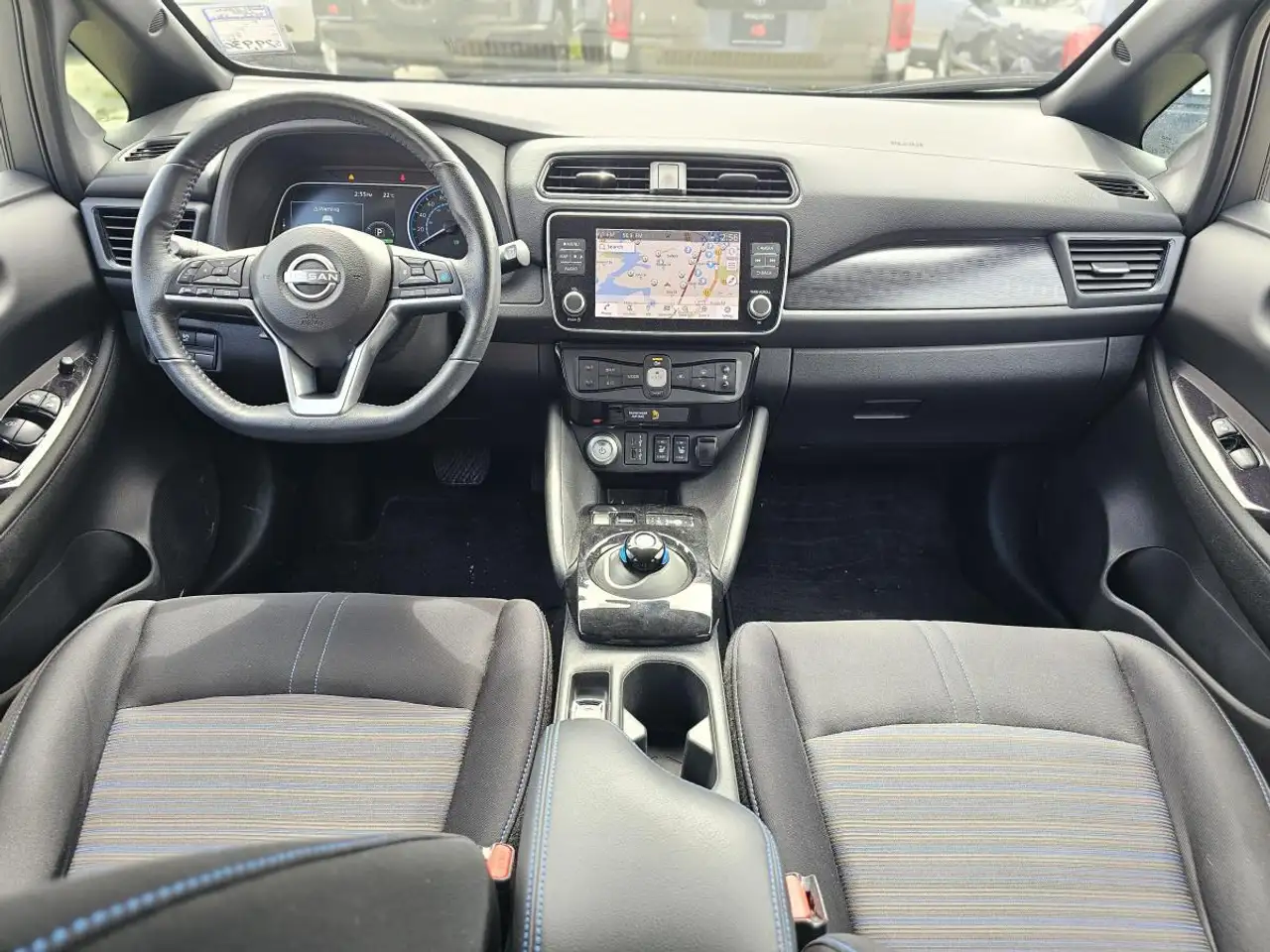 Nissan Leaf fotografie Nissan Leaf