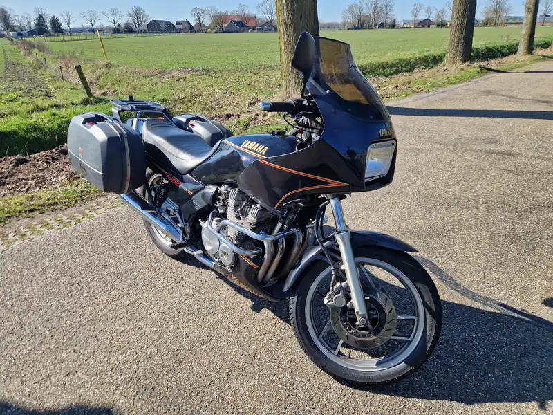Yamaha XJ 900 - foto 3