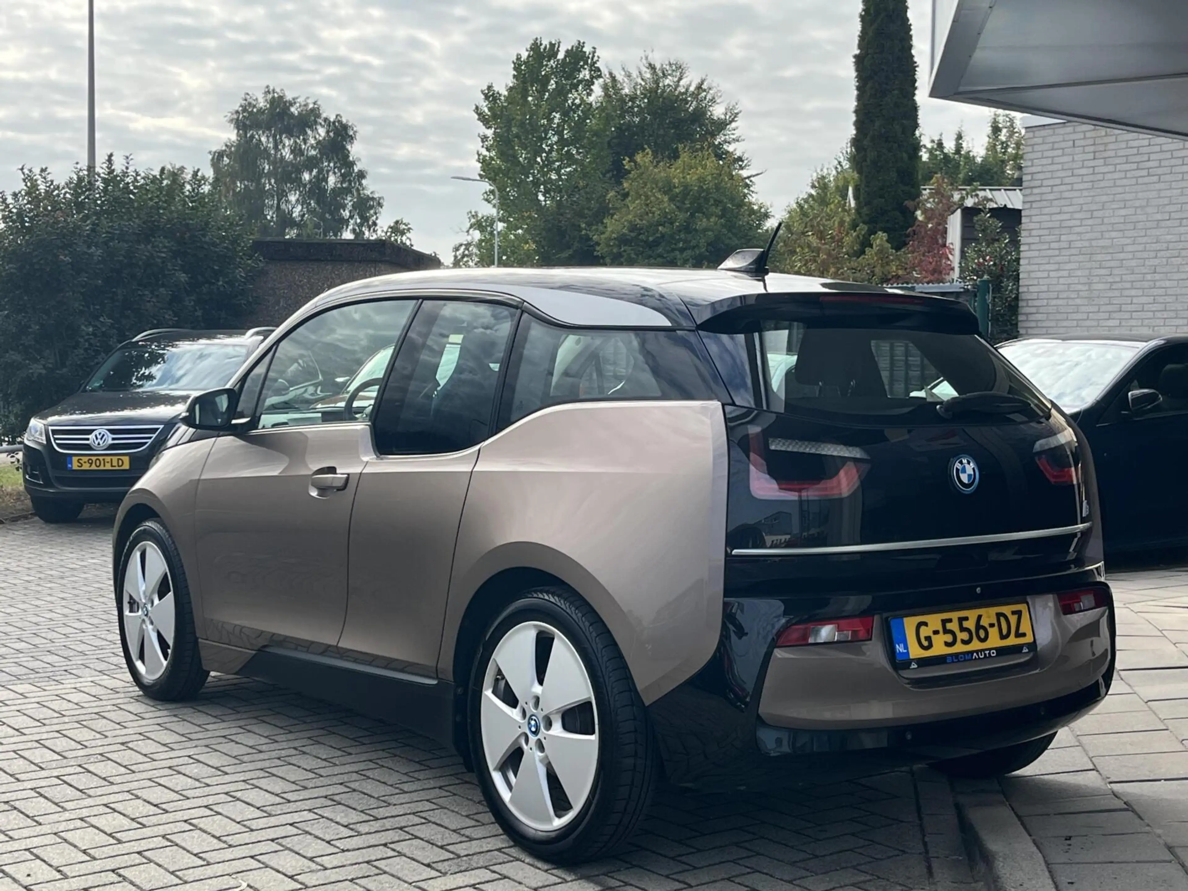 BMW i3 Executive Edition 120Ah 42 kWh SOH 94% CAMERA+LED+ — photo 8