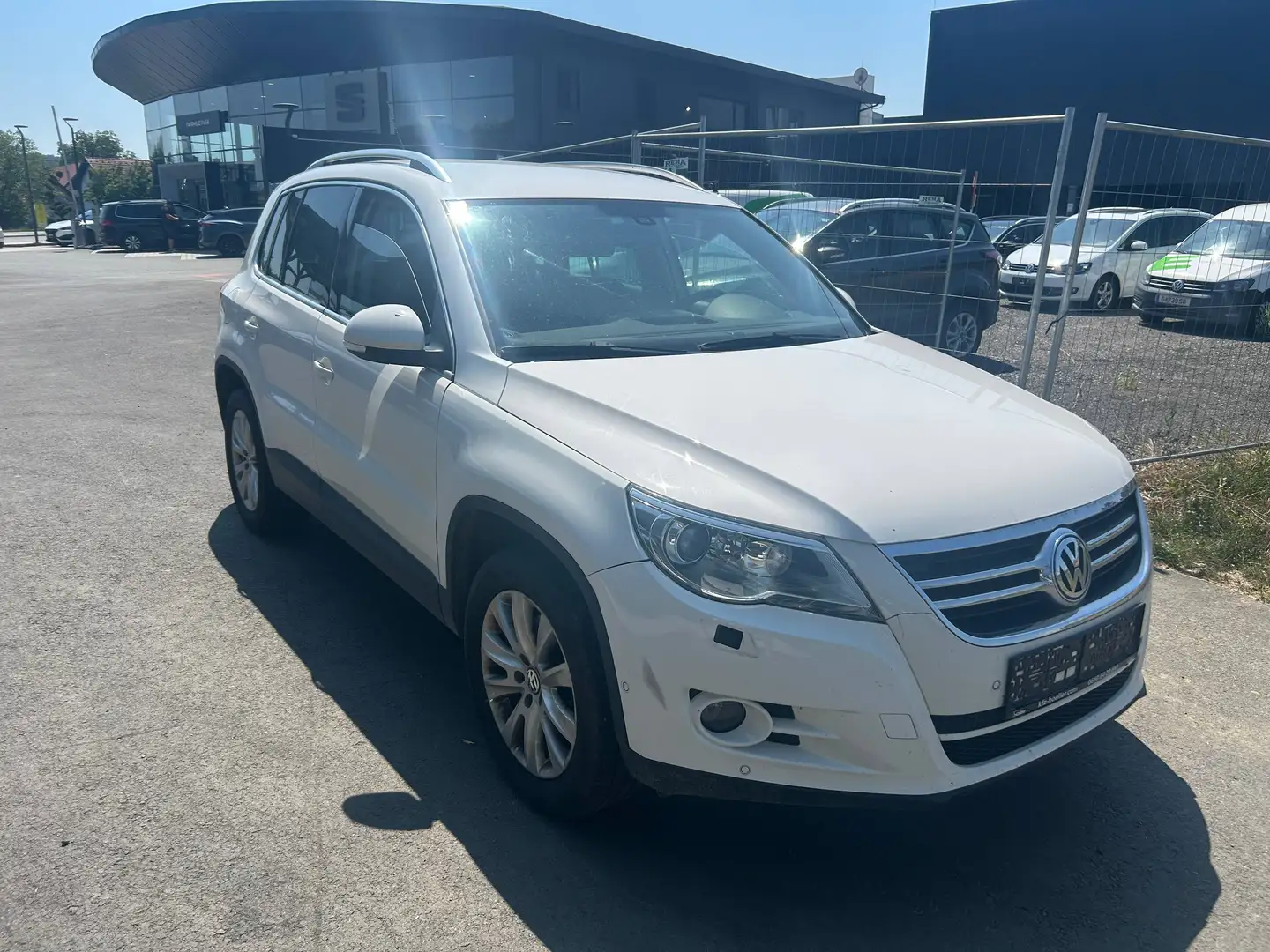 Volkswagen Tiguan Tiguan 2.0 TDI DPF 4Motion Sport Weiß - 2