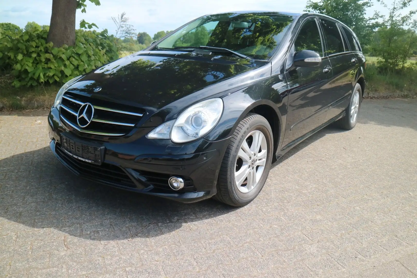 Mercedes-Benz R 320 CDI 4MATIC LEDER/GSD/7-SITZER Negru - 1