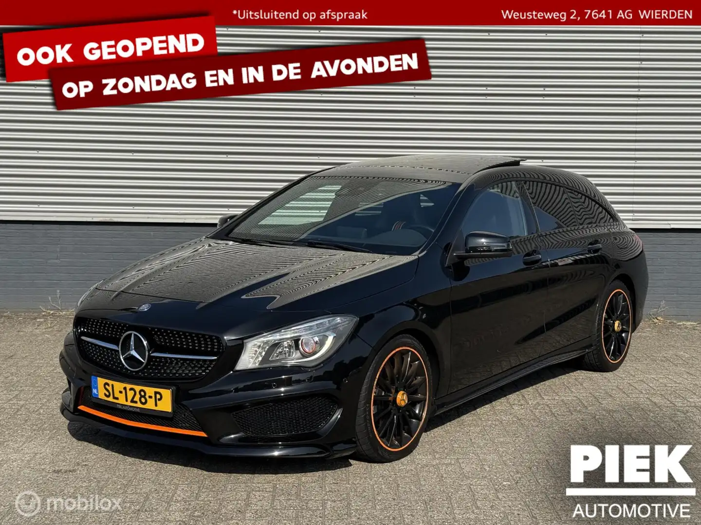 Mercedes-Benz CLA 200 Shooting Brake AMG OrangeArt Edition Zwart - 1