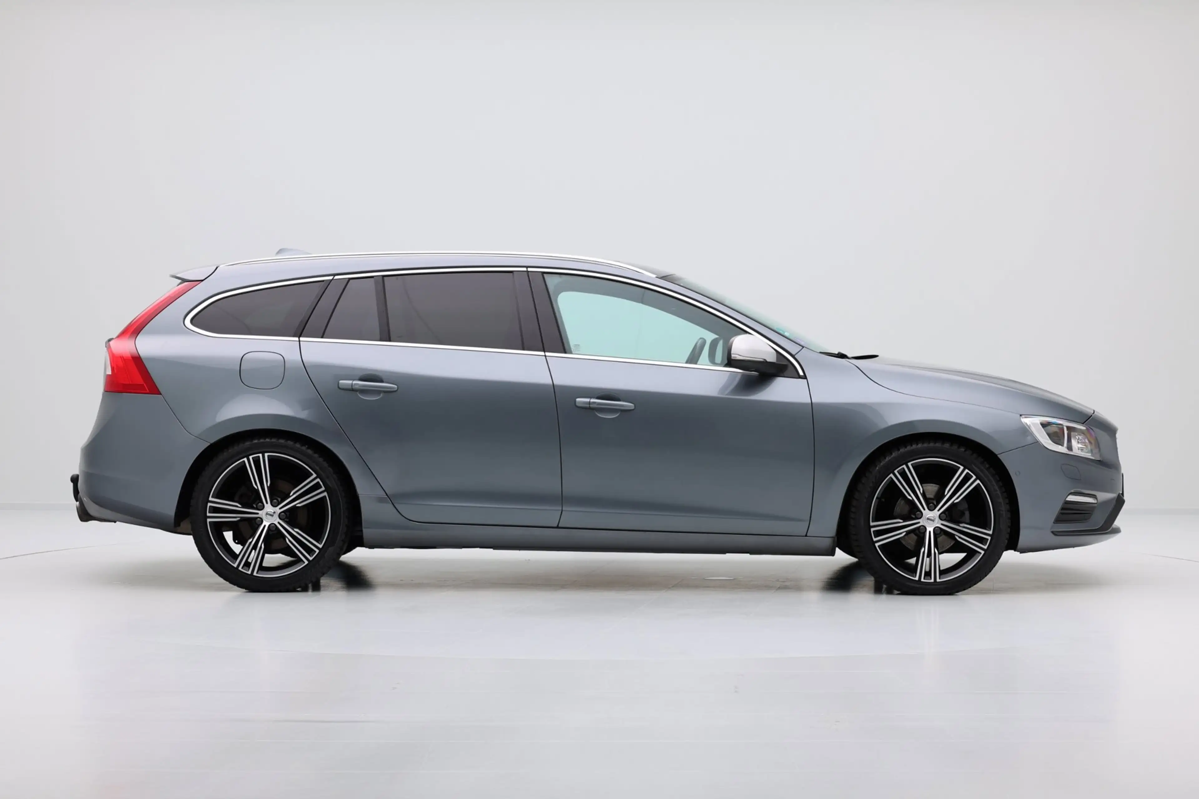 Volvo V60 2.0 T4 190pk Business Sport Aut. Pano|Leder|Sports — photo 35