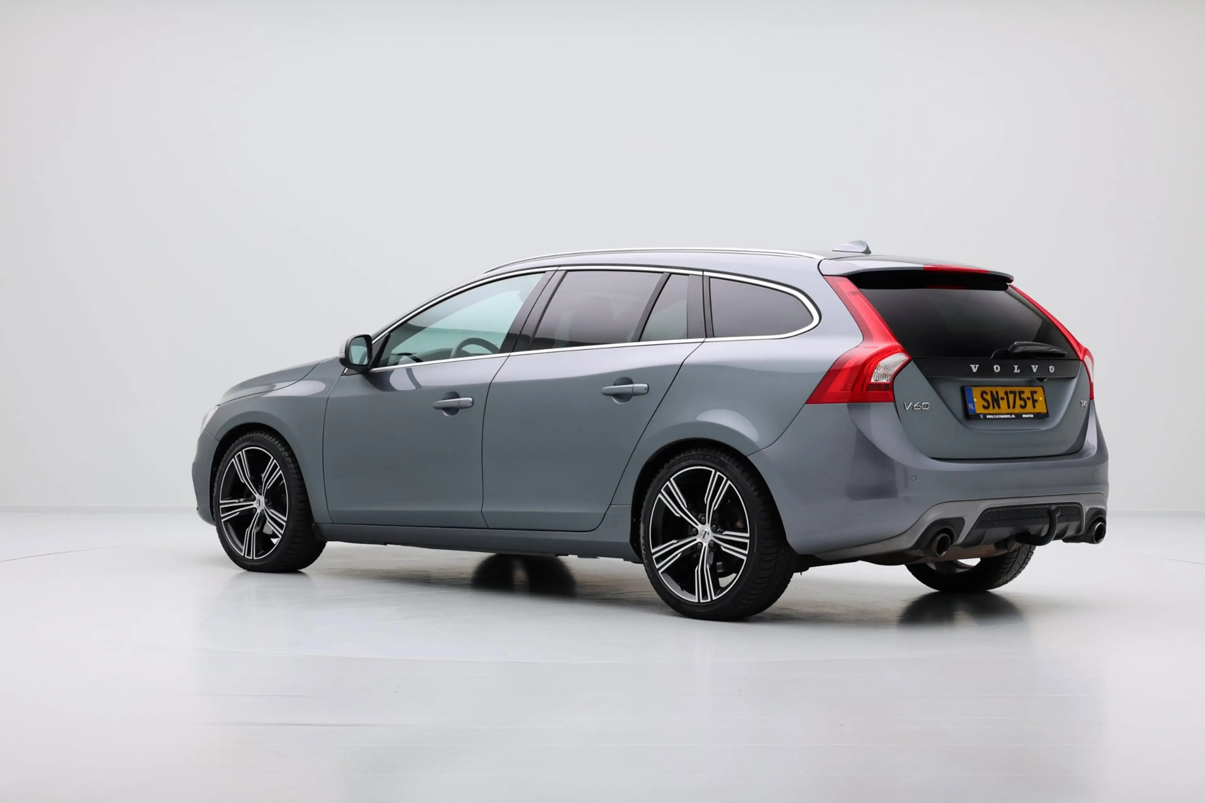 Volvo V60 2.0 T4 190pk Business Sport Aut. Pano|Leder|Sports — photo 36