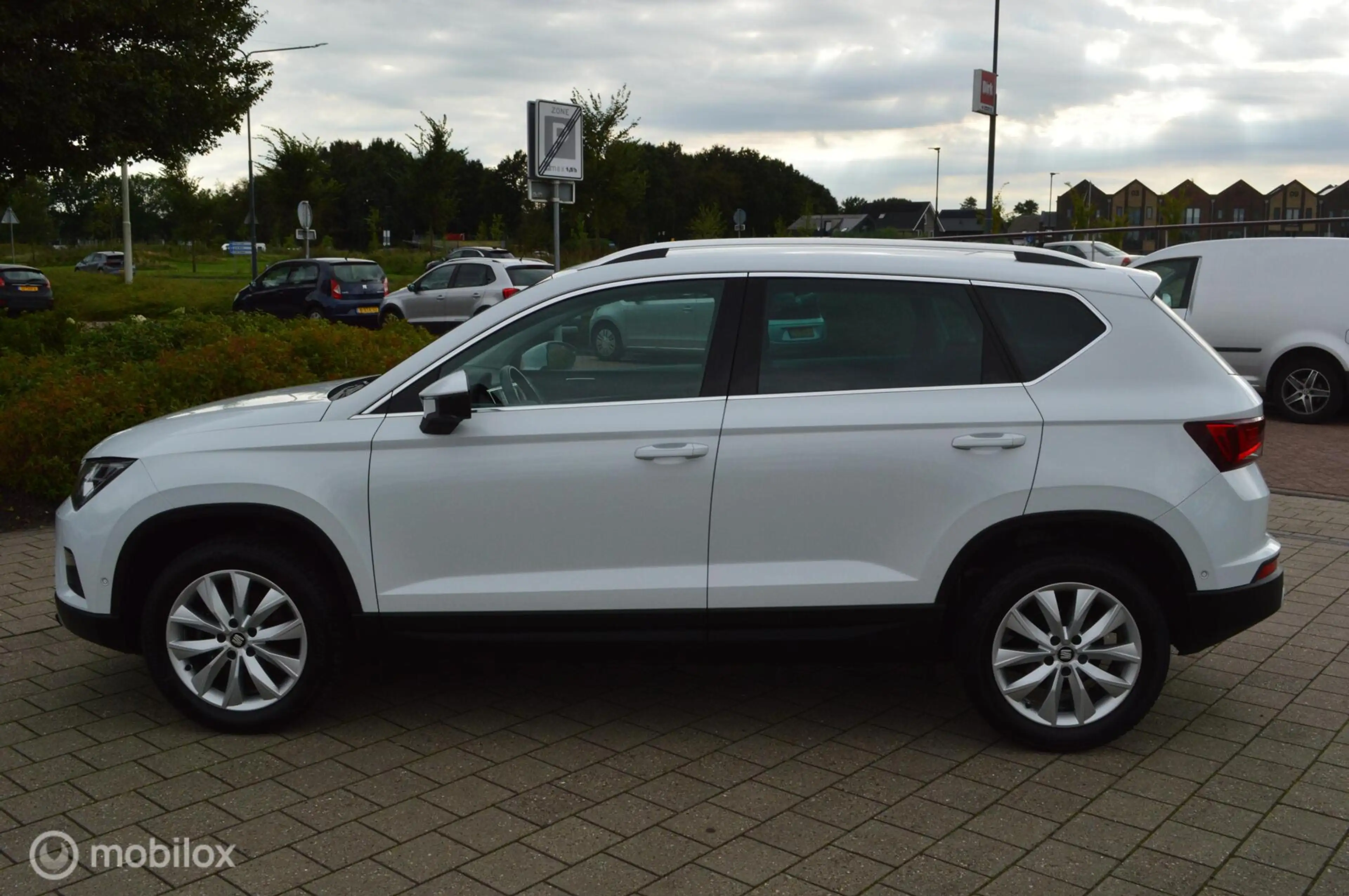 SEAT Ateca 1.5 TSI FR AUTOMAAT Business Intense — photo 12