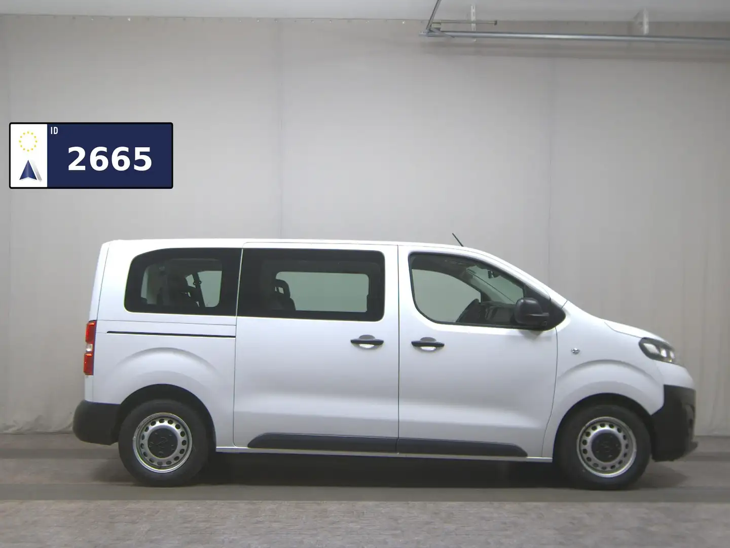 Opel Vivaro 1.5 D 9-Sitze Navi PDC Klima Weiß - 1