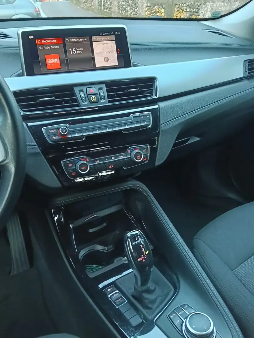 BMW X2 sDrive18d Advantage - 2