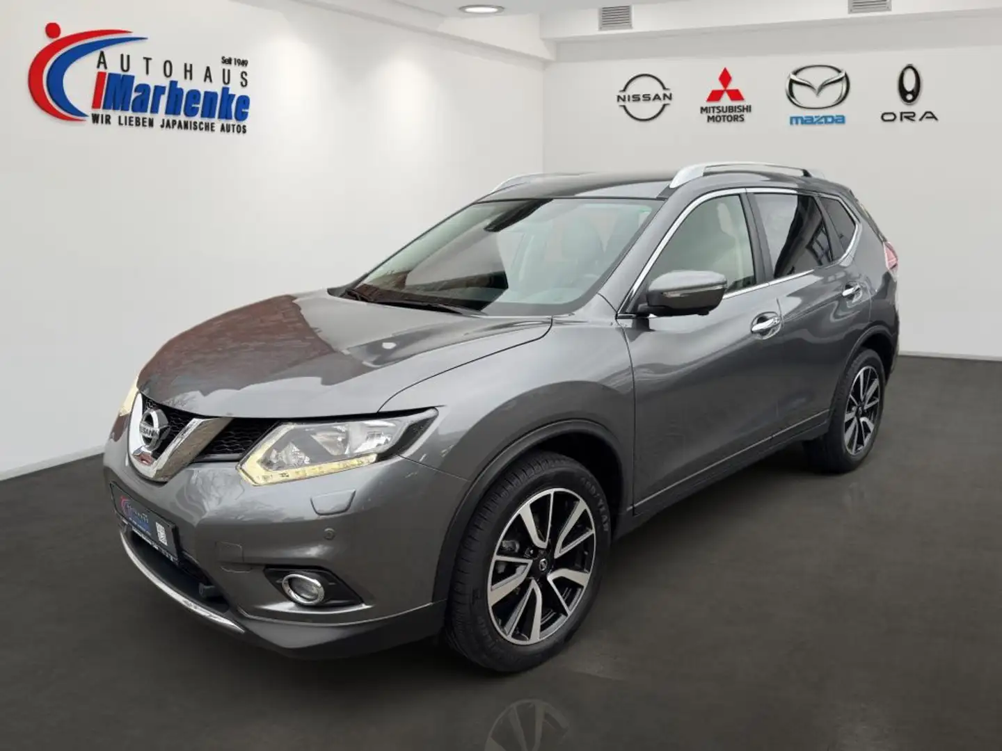 Nissan X-Trail 1.6 DIG-T N-Connecta Grau - 1
