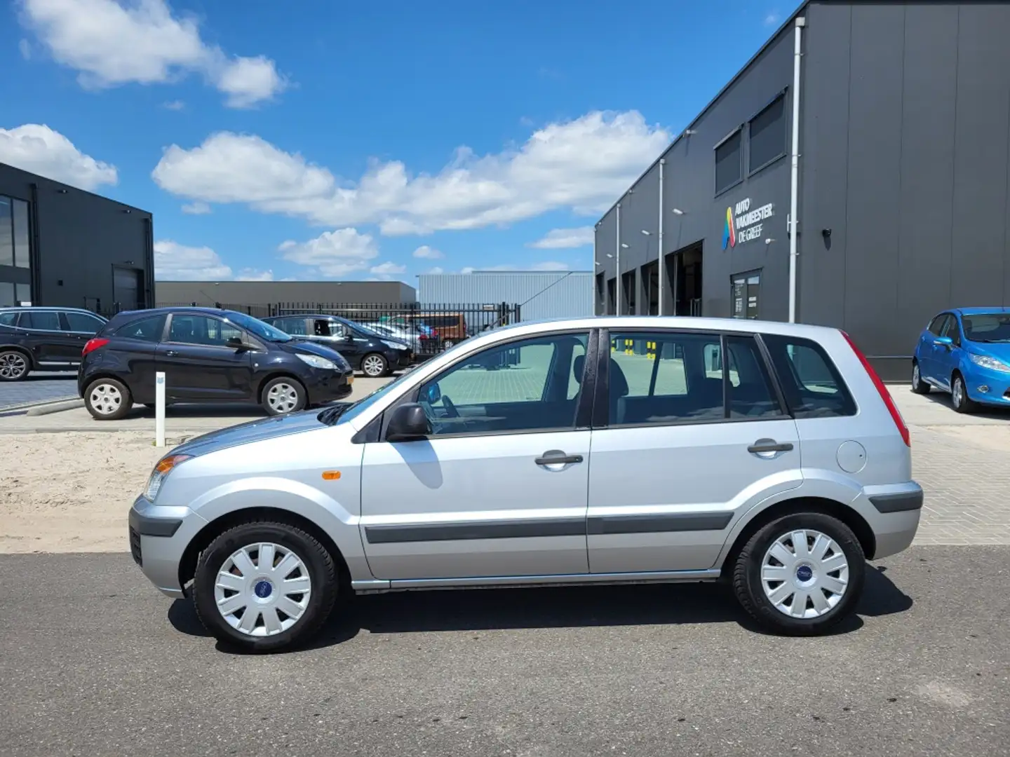 Ford Fusion 1.4-16V Cool & Sound Grigio - 2