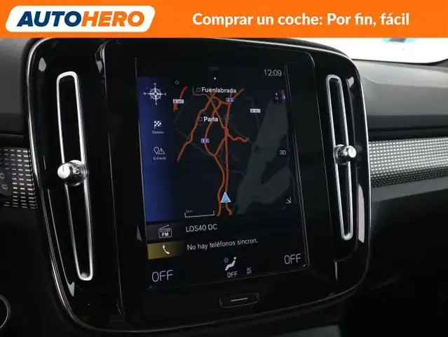 Volvo XC40 view 23