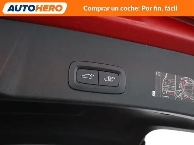 Volvo XC40 view 22
