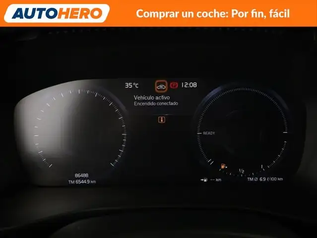 Volvo XC40 view 27