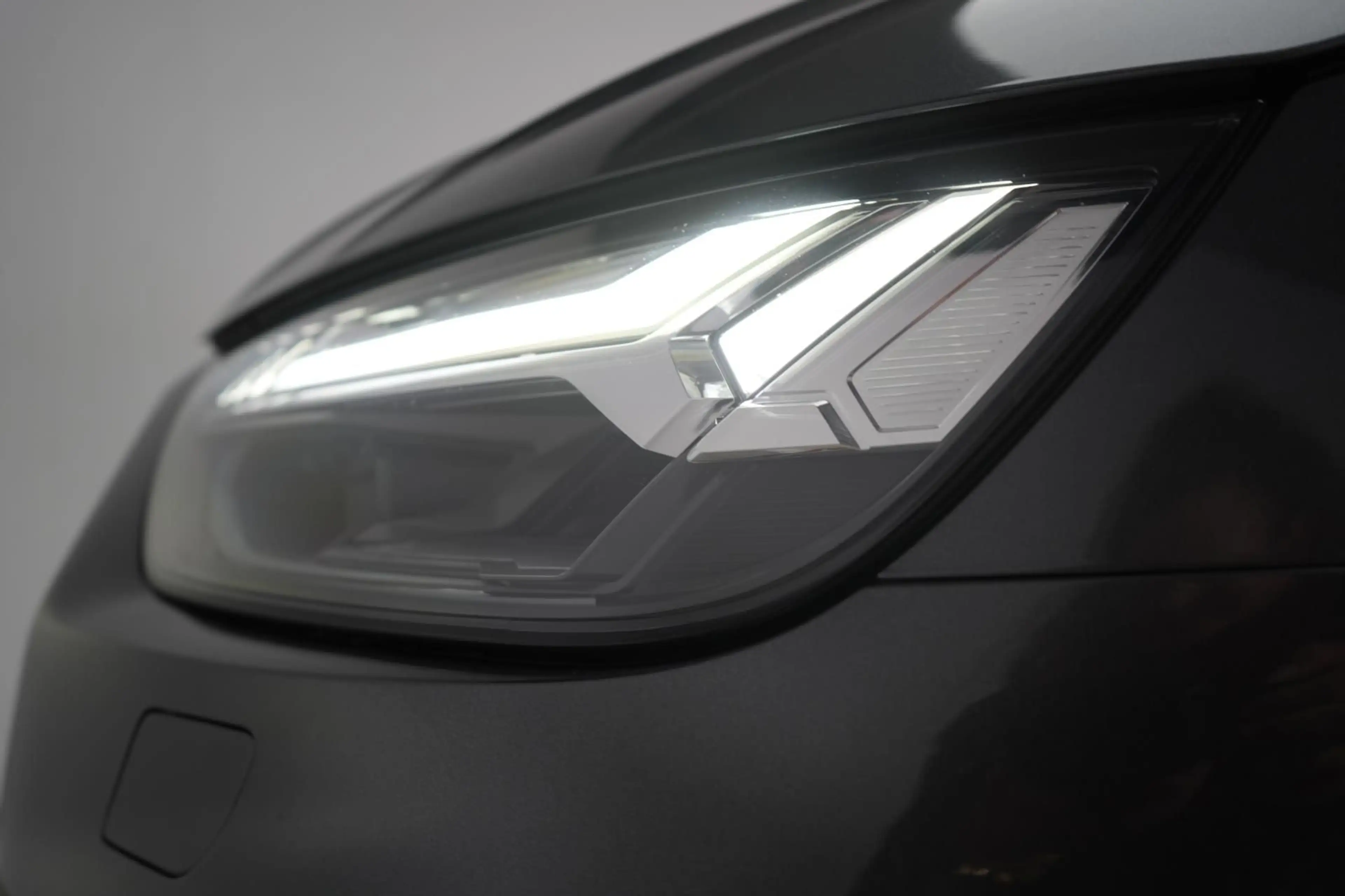 Audi Q5 50 TDI quattro S line ACC/Virtual/Luft/Lane/ — photo 15