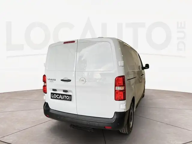 Opel Vivaro view 4