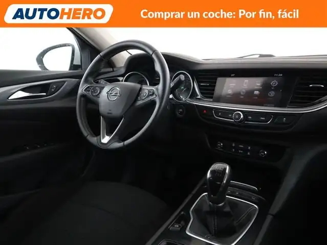 Opel Insignia view 14