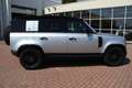 Land Rover Defender D240 110 S 7 Seater Nwp: € 129.487,- Zilver - thumbnail 8