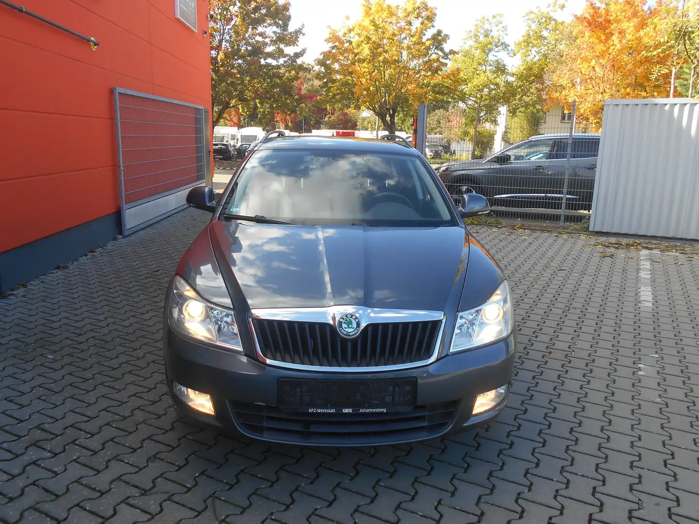 Skoda Octavia Impuls Edition/KLIMA/EURO 8/HU/AU BIS 2027 Grau - 1