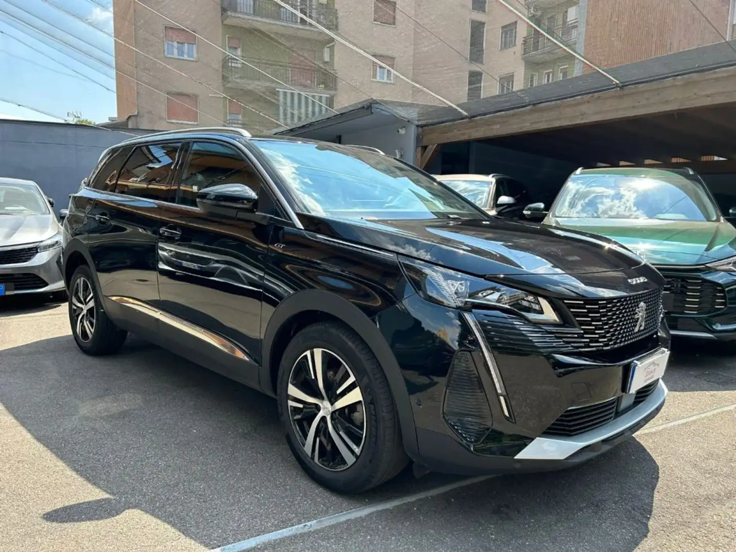 Peugeot 5008 PureTech Turbo 130 GT Nero - 2