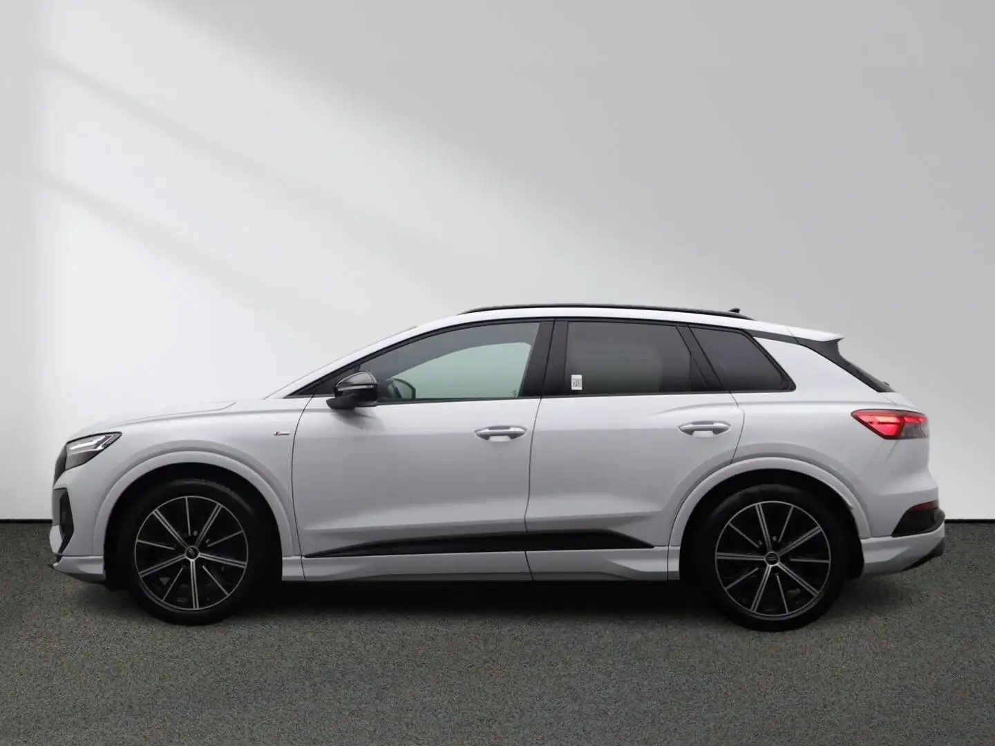 Audi Q4 e-tron 35 MMI Navi Matrix B&O Standheizung Weiß - 2