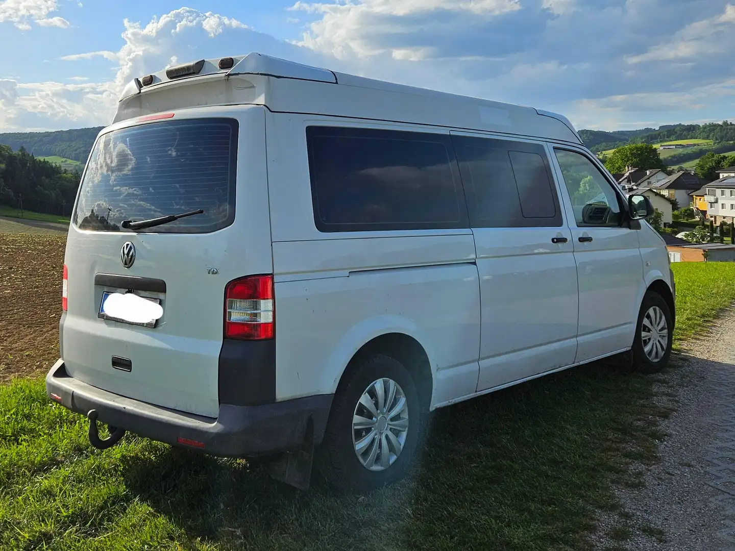 Volkswagen T5 Transporter 2.0 Tdi, 8 Sitzer Weiß - 2