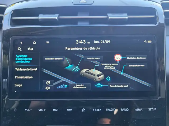 Hyundai Tucson view 24