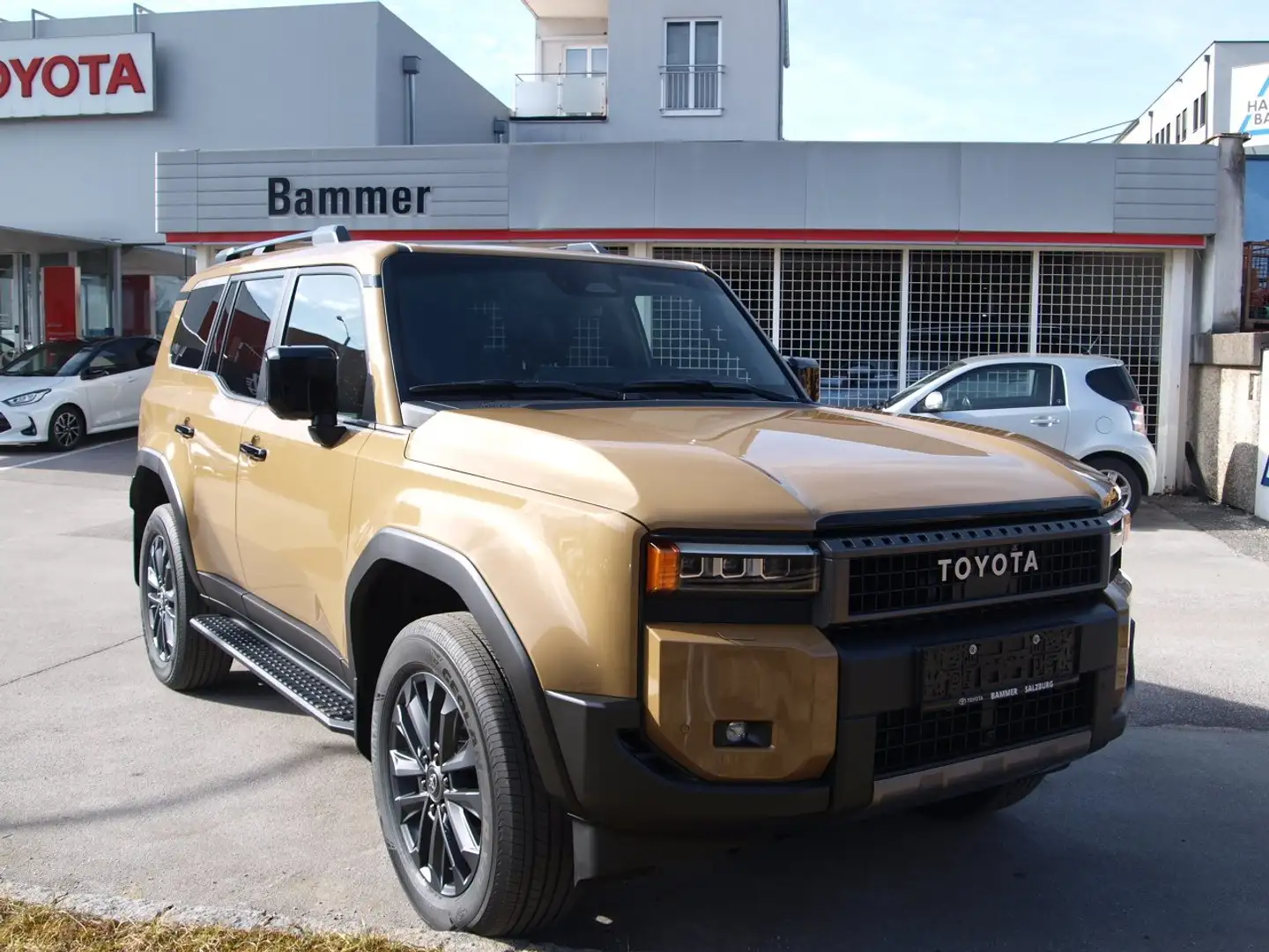 Toyota Land Cruiser Landcruiser 2,8 D-4D 4WD President Aut. Beige - 1