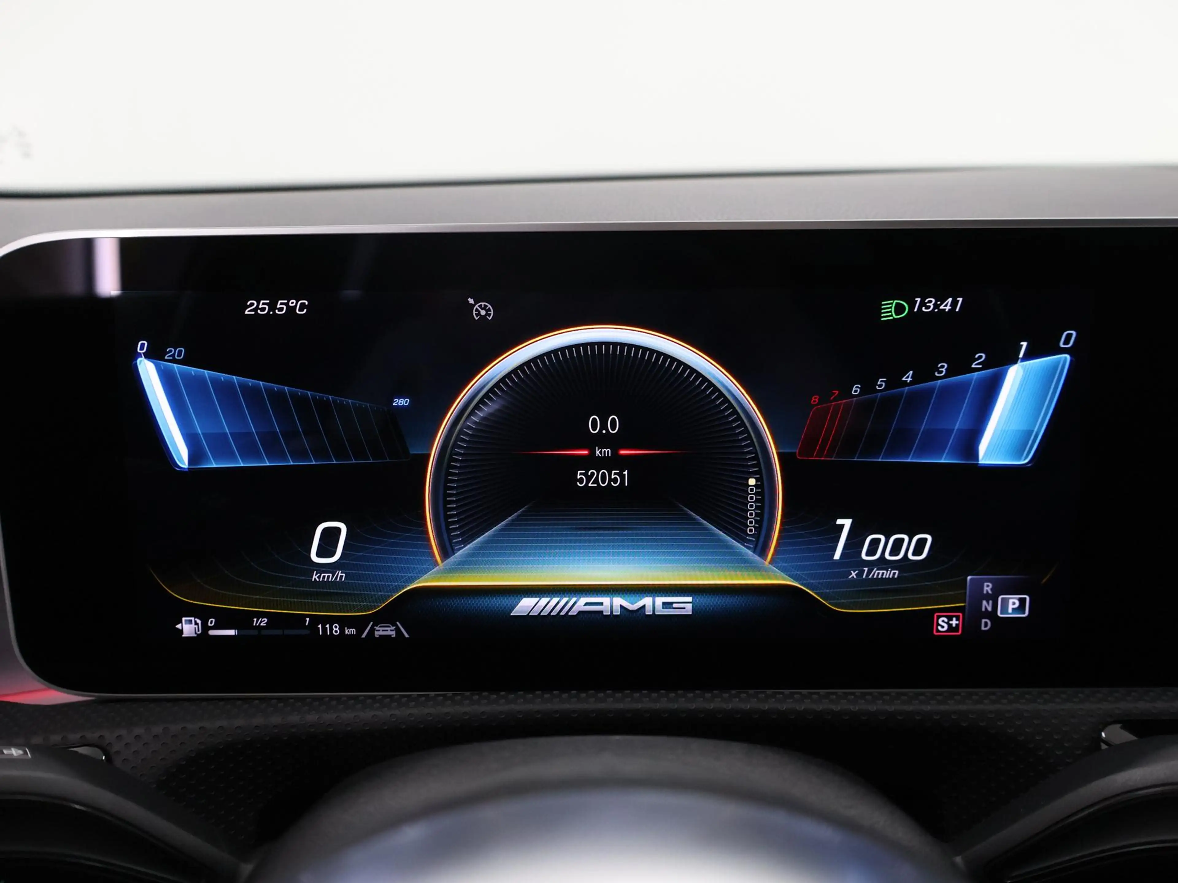 Mercedes-Benz CLA 35 AMG 4MATIC Premium Plus | Panoramadak | 360 camera | B — photo 14