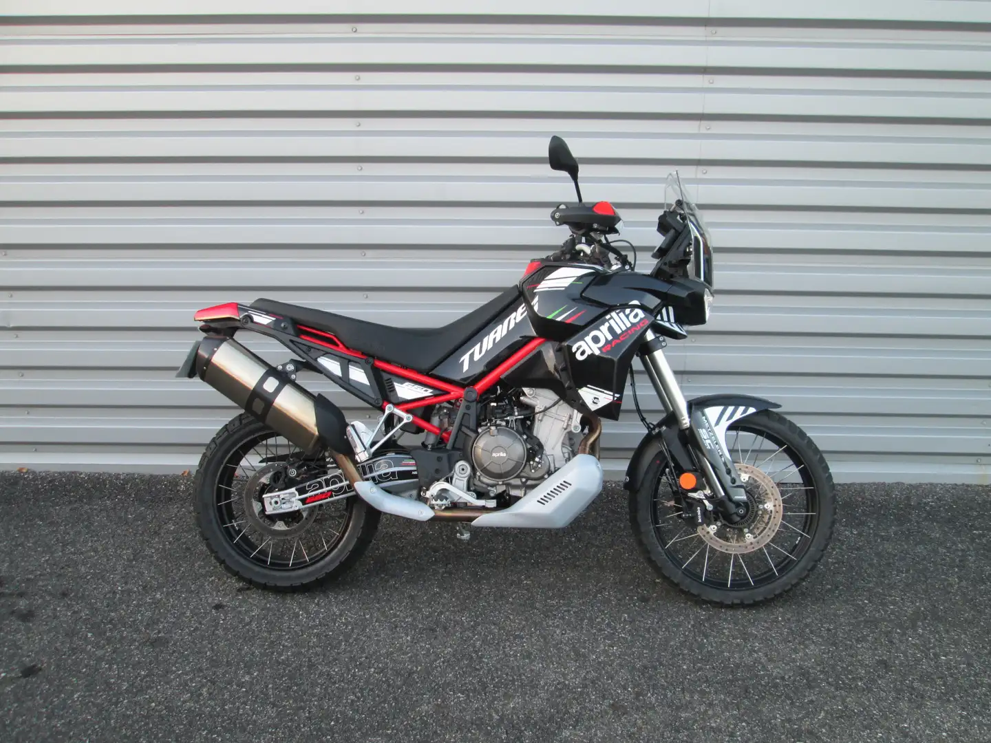 Aprilia Tuareg Fekete - 2